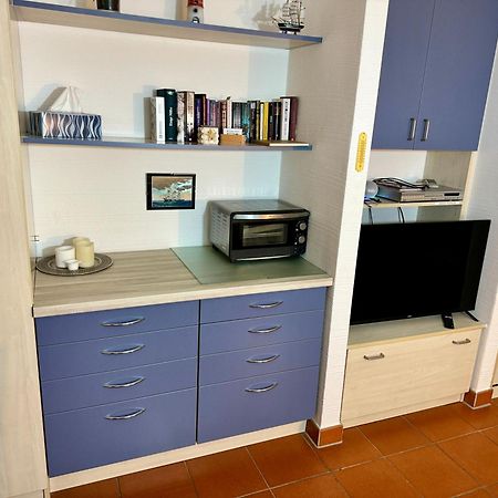 Moewenblick Bakenberg-41 Ferienwohnung Mit Terrasse, Doppelbett, Schlafsofa, Vollstaendige Komfortkueche Dranske Ngoại thất bức ảnh
